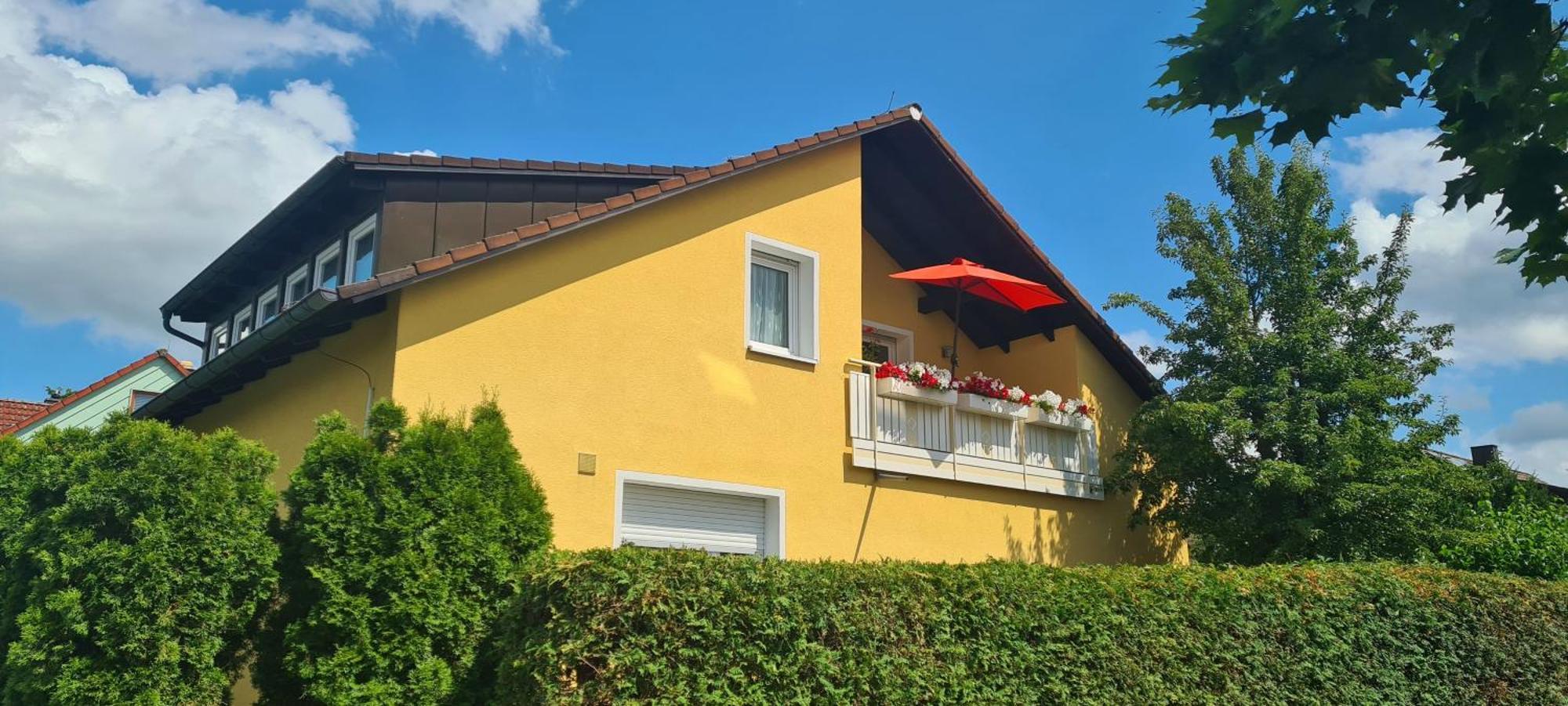 Gemuetliche 120 Qm Ferienwohnung Mit Balkon Adelsdorf Exteriér fotografie